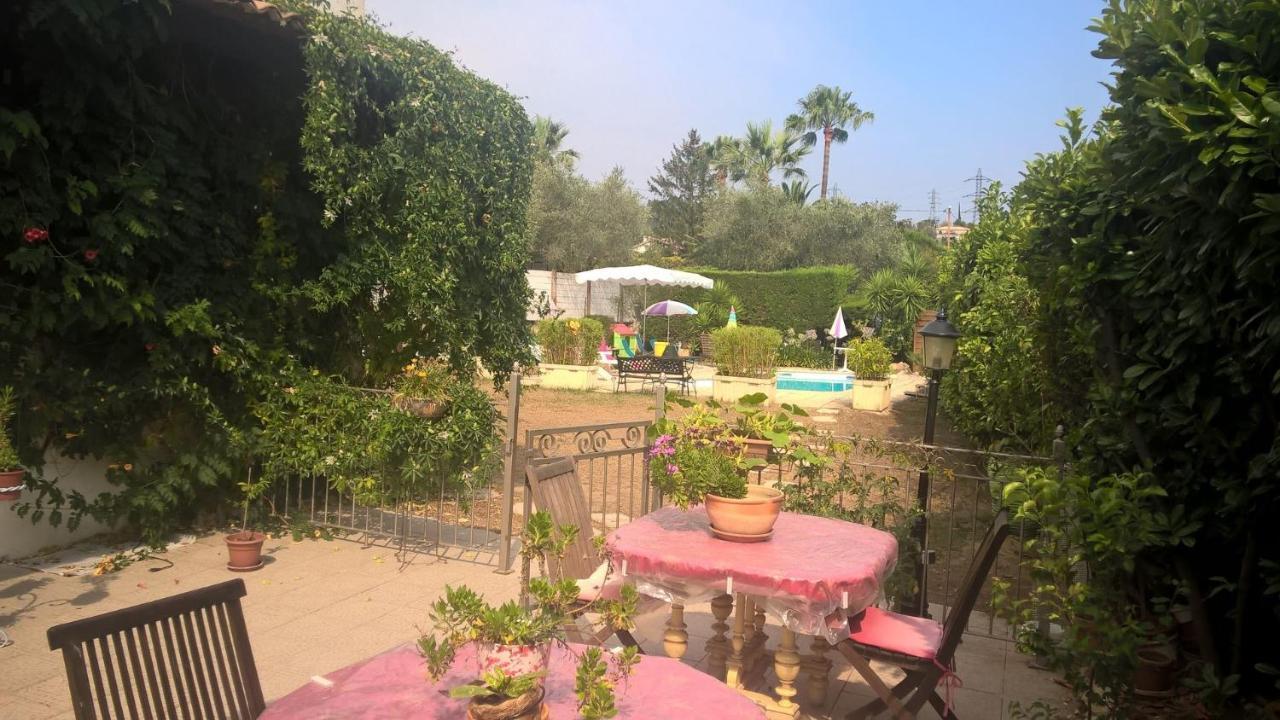Parfums D'Azur Bed and Breakfast Le Cannet Esterno foto