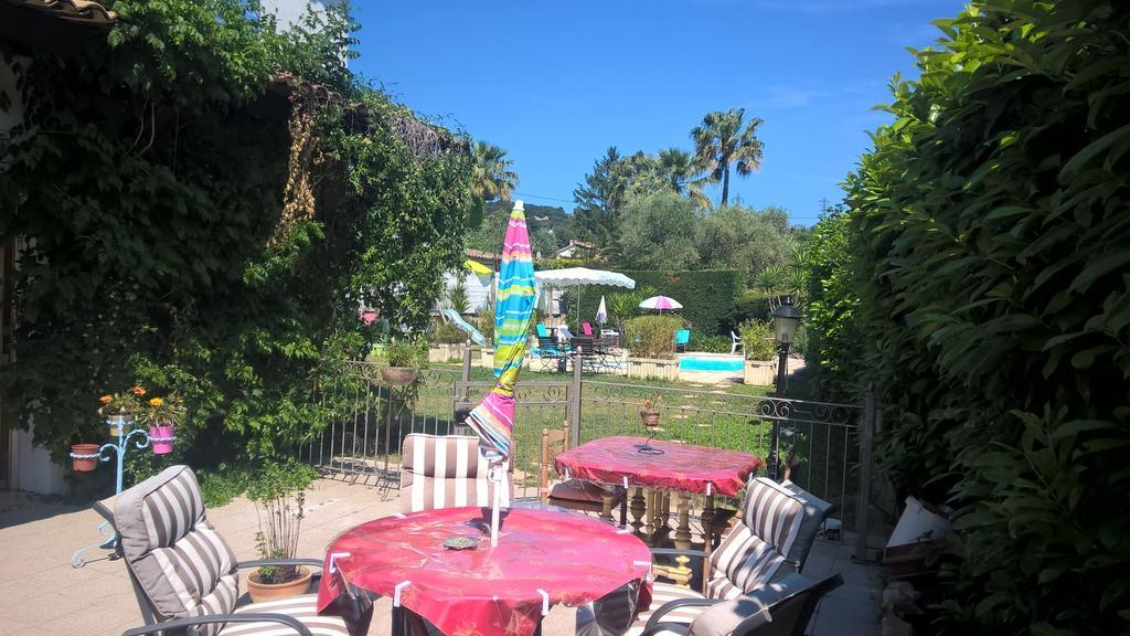Parfums D'Azur Bed and Breakfast Le Cannet Esterno foto