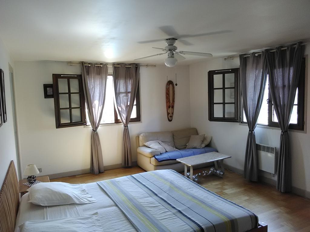 Parfums D'Azur Bed and Breakfast Le Cannet Esterno foto