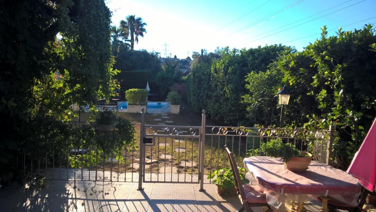 Parfums D'Azur Bed and Breakfast Le Cannet Esterno foto